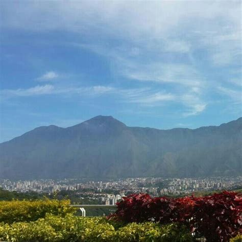 Vista Del Cerro El Ávila Caracas Venezuela Mountains Natural Landmarks