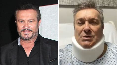 Arturo Peniche Hospitalizado Actor Aparece Utilizando Collarín Y