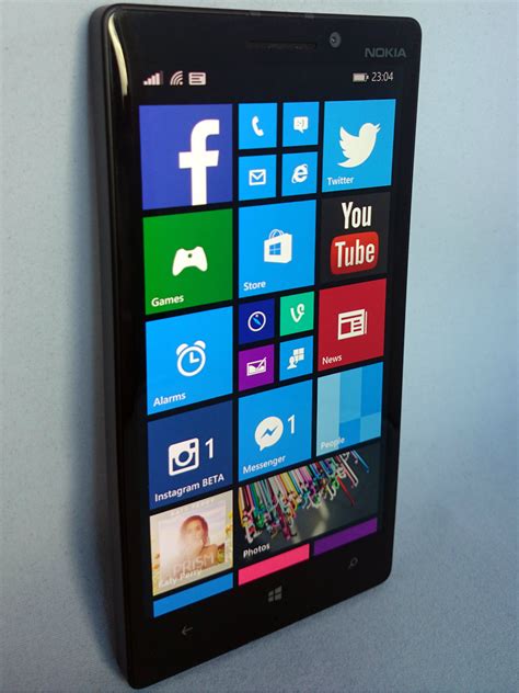 Nokia Lumia 930 Review Pretty Good For A Windows Phone
