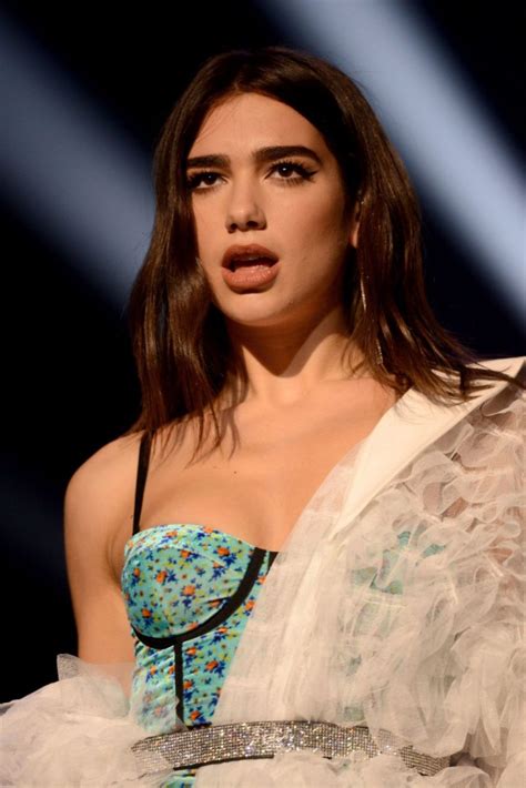 Dua Lipa Hot Bikini Pictures Showing Tattoos On Her Sexy Body Figure