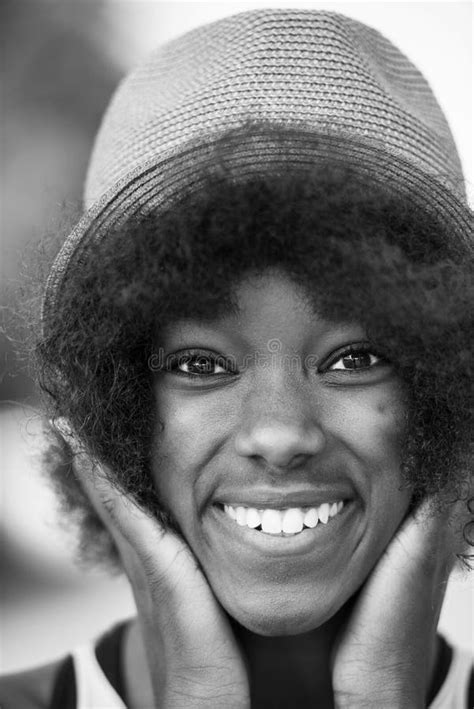 Close Up Portrait Of A Beautiful Young African American Woman Sm Stock