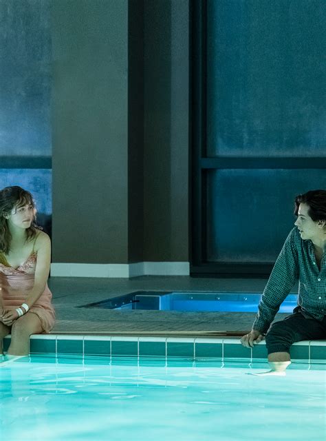The Devastating Ending Of Five Feet Apart Explained Good Movies