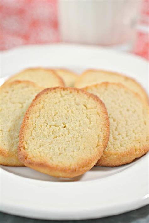 I love the challenge of developing a recipe that has all of the classic texture and flavor, but with less sugar and in that way, this healthy sugar cookie is a great option. Keto Cookies - Super Yummy Low Carb Keto Sugar Cookies - Easy and Best Cookie Recipe For ...