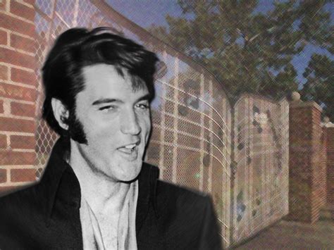 Fans Flock To Graceland For Elviss Birthday