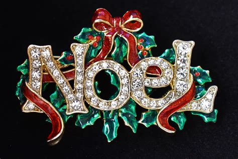 vintage noel holly christmas statement brooch enamel etsy christmas holly holiday jewelry