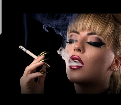 Pin By Mike Casler On Red Lips And Smoking Face Makeup Halloween Face