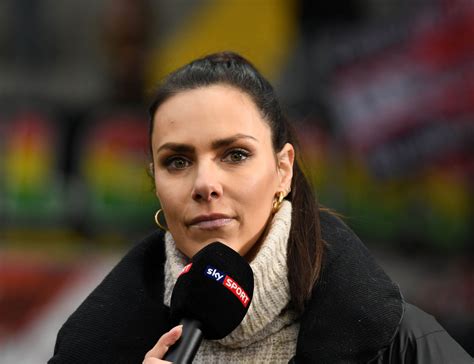 Heißhunger Attacken Esther Sedlaczek über Eltern Von Hertha Star