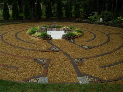 Image Result For Spiritual Gardens Labyrinth Garden Unique Gardens