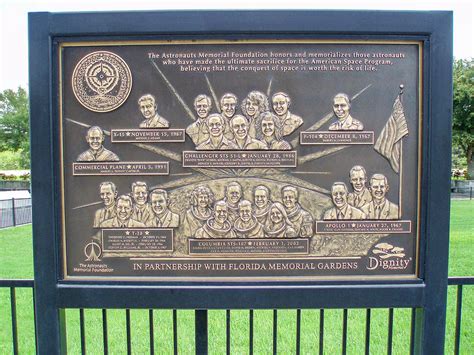 Nasa The Astronauts Memorial Foundation Plaque Kennedy Space Center