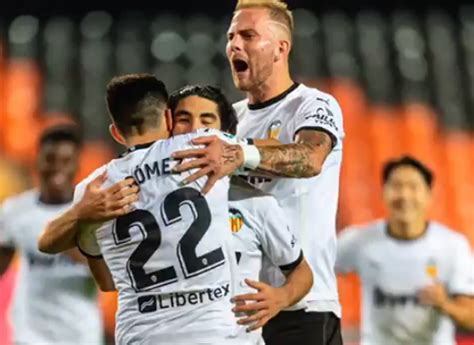 Enjoy watching cristiano ronaldo and company on la liga, copa del rey and champions league, for free! El Real Madrid es humillado por el Valencia con penales protagónicos