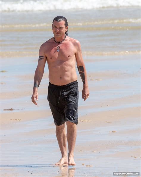 Gavin Rossdale Shirtless And Bulge Beach Photos The Sexy Men
