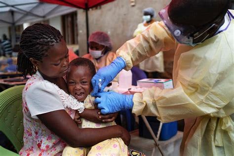 Health Experts Fight Ebola In Congo And Each Other The New York Times