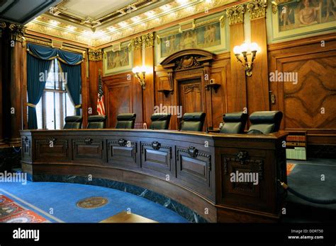 Judge Chair Court Hi Res Stock Photography And Images Alamy