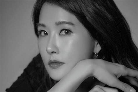 Kim Sun Ah In Talks To Star In New Jtbc Drama Soompi