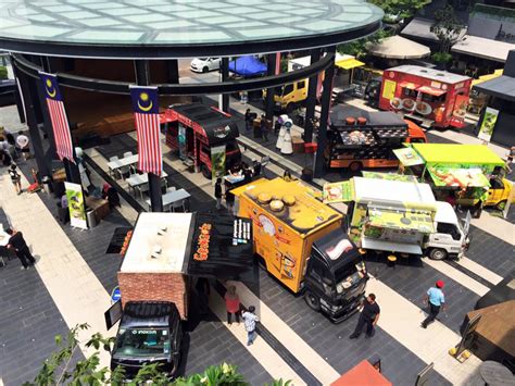 First of all, this food truck is owned and manned down by chef tom sribura. Food Truck| Konsep Perniagaan Bergerak Masyarakat Moden ...