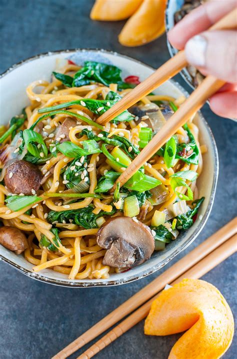 Season to taste with sea salt and pepper. Vegan Noodle Bowls with Spinach and Mushrooms - Peas and Crayons