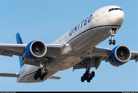 N2250u United Airlines Boeing 777 300er Photo By Bill Wang Id 1076912