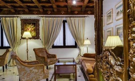 The prices at apartamentos murillo start from €153. Hotel Murillo, Sevilla - Sevilla. Andalucía Segura