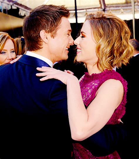 Get A Room You Two Jeremy Renner And Scarlett Johansson Jeremy