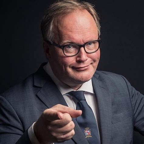 Guy a van baalen is assistant us trustee at office of the us trustee region 2/the. GeenStijl: Kiekjes! Vakantieman Hans von Baalen in Oekraine