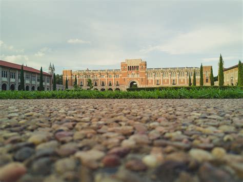 Rice University Engagement Photography In Houston