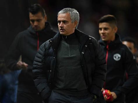According to our records, he has 2. José Mourinho Height Weight Body Statistics - Healthy Celeb