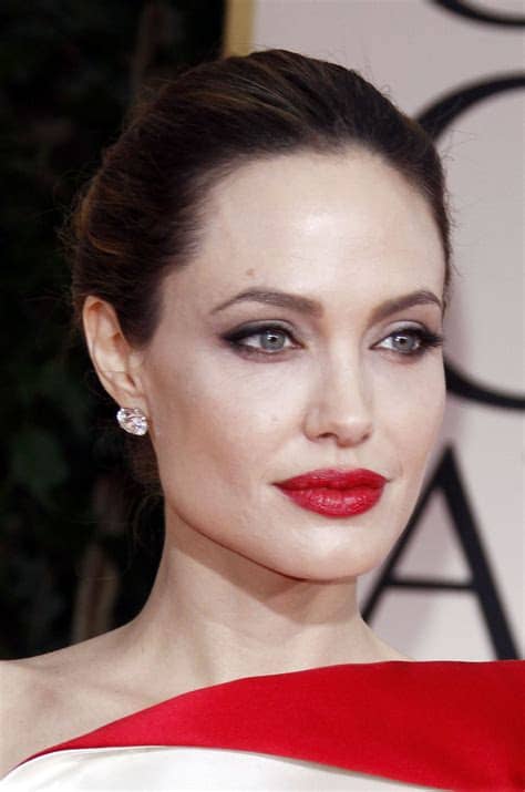 Updates on marriage split with brad pitt & their children. Angelina Jolie Wide Screen Wallpapers | Wide Screen ...