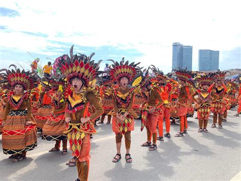 Start Sinulog Parade At 3 Pm Cebu City Councilor Suggests Cebu