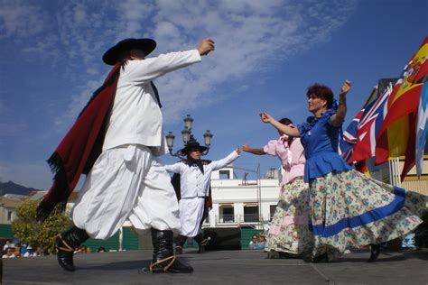 Hoy Se Celebra El D A Mundial Del Folklore Y El D A Del Folklore