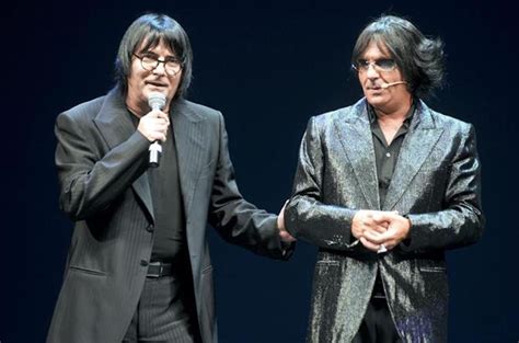 Raffaella carrà incontra renato zero: Giorgio Panariello: età, altezza, peso, moglie, fidanzata