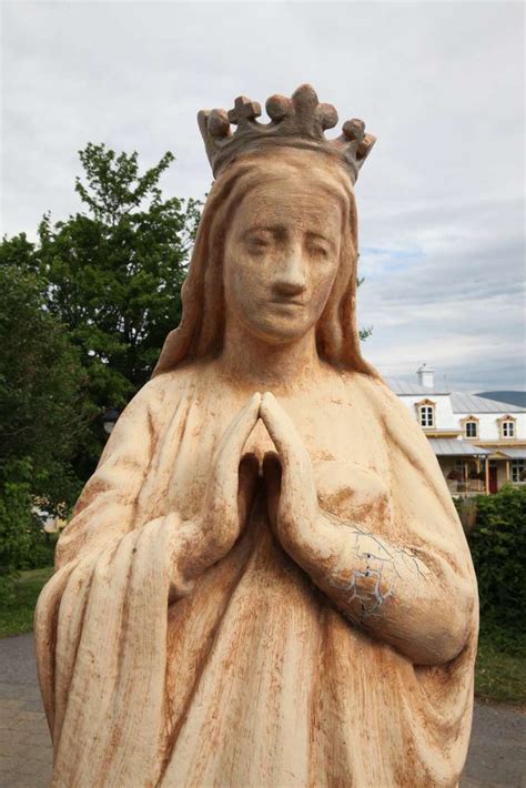 statue religieuse vierge marie répertoire du patrimoine culturel du québec