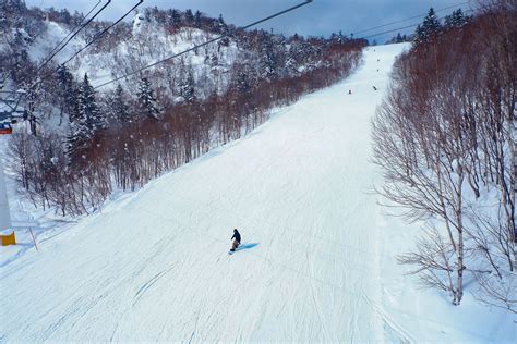 The Top 6 Ski Resorts In Hokkaido