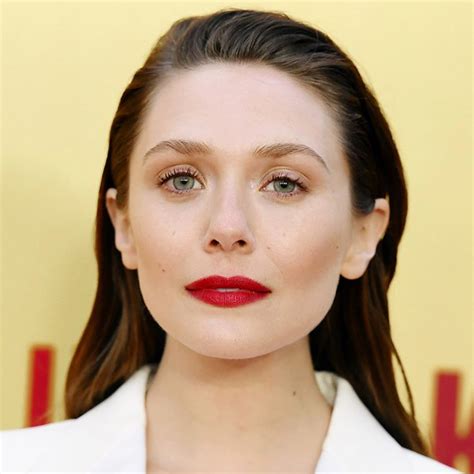 50 Steamiest Images Of Elizabeth Olsen Which Will Prove That Shes The