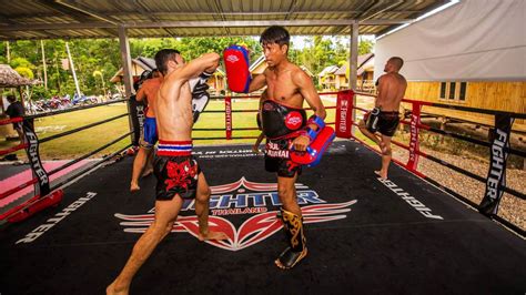 thailand the land of smiles and bull muay thai