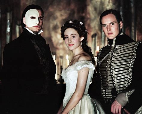 Un mundo de fantasía y realidad, que se verá amenazado por la sombra de el fantasma, un genio, un. Film Le Fantome De l Opera - Page 11