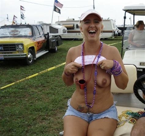 Biker Rally Chick Showing Her Tits Sexrepository69