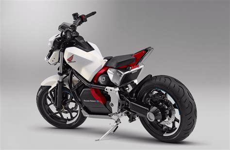Honda Introduces Riding Assist E Self Balancing Electric Motorcycle