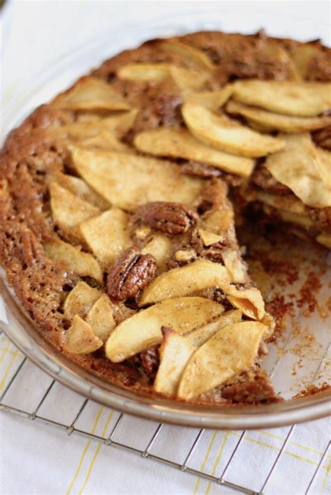 Now, you can look to this helpful shortcut for more than just your dessert, because here are recipes for everything from appetizers to desserts that use a refrigerated pie crust. Healthier {No Crust} Apple Pie Recipe | Little Chef Big ...