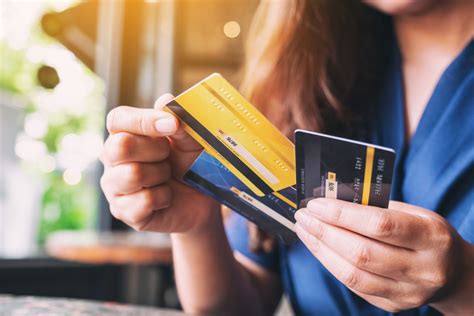 What You Need To Know Before Using A Retail Credit Card Parade