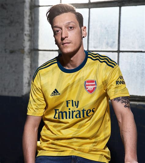 Arsenal Kit 201920 Home And Away Shirts Unveiled Radio Times