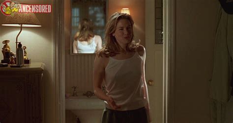 Naked Renée Zellweger in Jerry Maguire