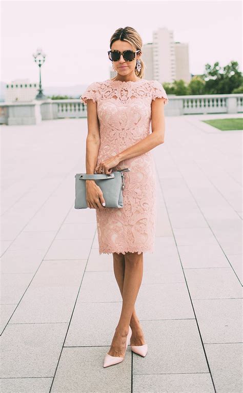 Find the right wedding guest outfit for your taste and budget with our collection of elegant and beautiful dresses for all types of weddings. 2015 Most Stylish Ideas Wedding Guest Outfit » Celebrity ...