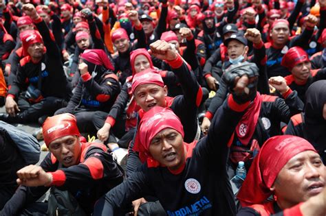 Rallies Across Indonesia As Demonstrators Denounce Fuel Price Hikes