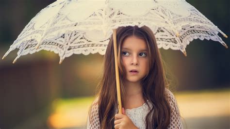 Petite Fille Parapluie Journée Internationale Des Enfants Fond Décran