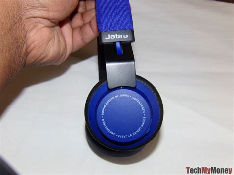 Talk of being fashionable and these headphones have the best description of this when it comes to the variety of colors to choose from. Jabra Move Wireless Bluetooth Headphones Review | Tech My ...