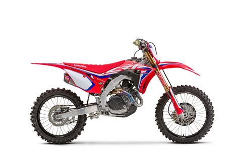Dirt bike test · 2021 honda crf 450r. 2020 Honda CRF450RWE Guide • Total Motorcycle