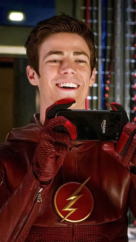 Pin By Wyndi Curtis On The Flash ️⚡️ The Flash Grant Gustin Grant Gustin Flash Barry Allen