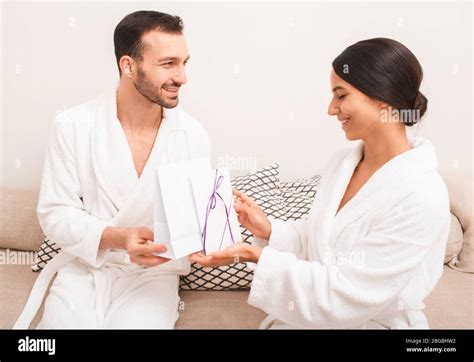 Beautiful Couple Is Very Happy With A T From The Spa Salon Certificate For Visits To Massage