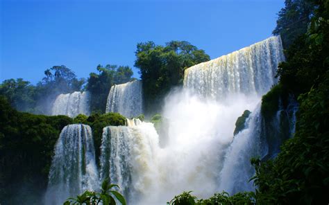 Wallpaper Spectacular Scenery Of Waterfalls And Rapids