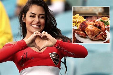 larissa riquelme enamorada de la comida peruana previo al perú vs paraguay “el pollo a la